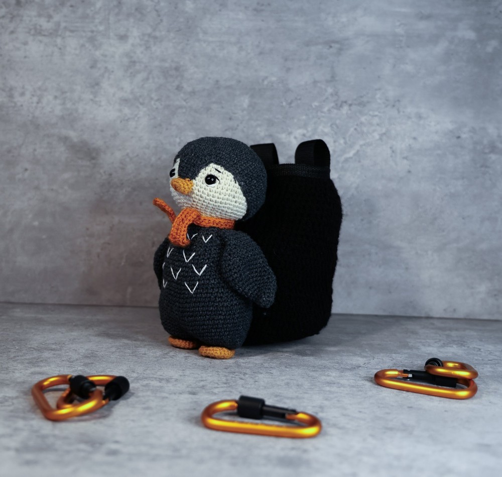 Crochet Chalk Bag – Penguin