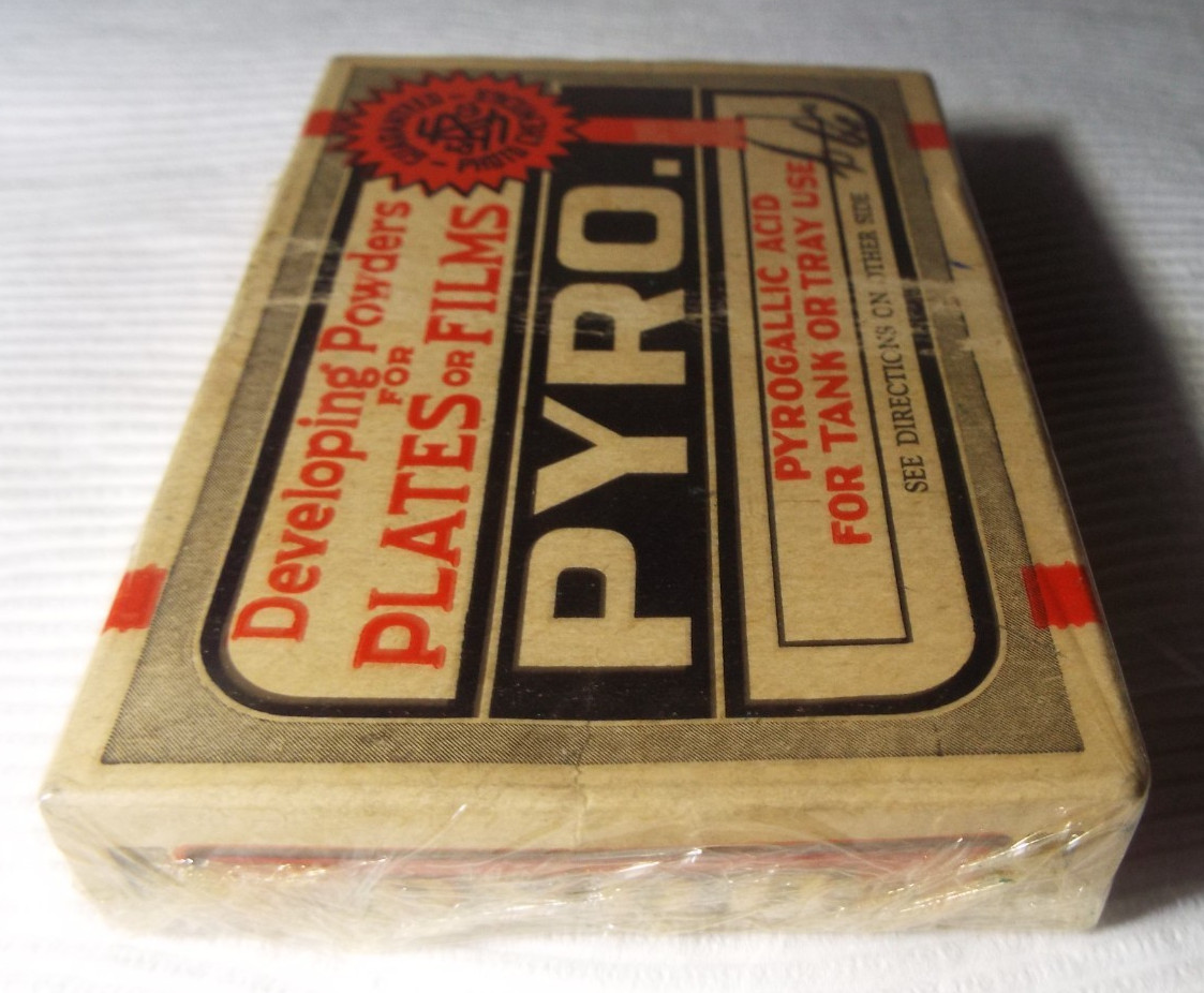 VERY RARE ANTIQUE 1920'S-30'S PYRO. DEVELOPING POWDERS FOR PLATES OR FILM READ!!