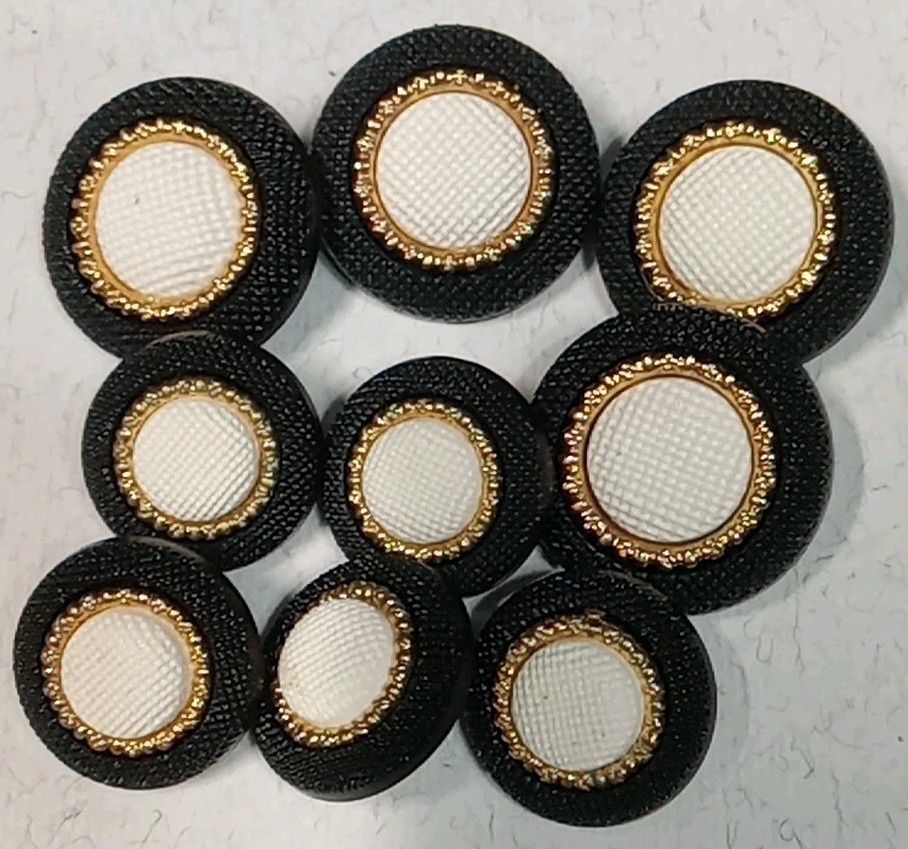 9 2 Piece Black,White,Gold Plastic Buttons