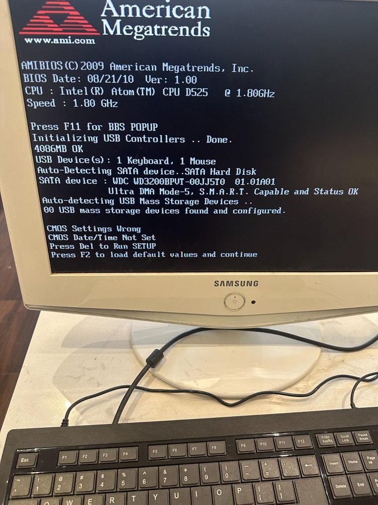 Commodore VIC-Slim VIC Slim SUPER RARE Commodore USA Vintage Computer READ