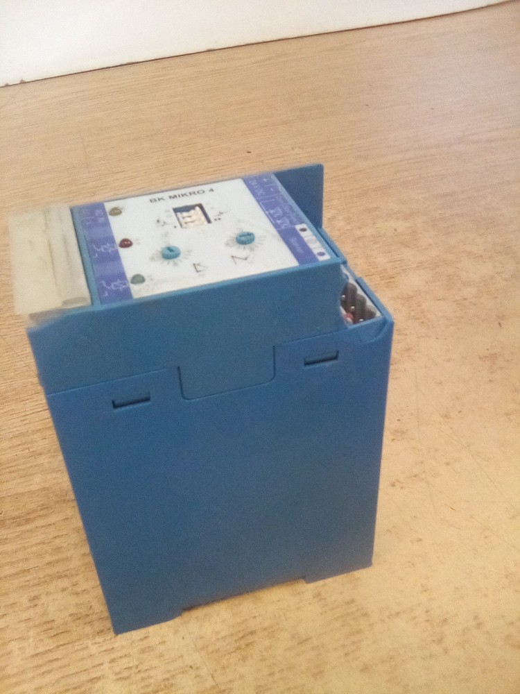 MSC BK Mikro 4 Time Delay Relay "BROKEN CORNER"