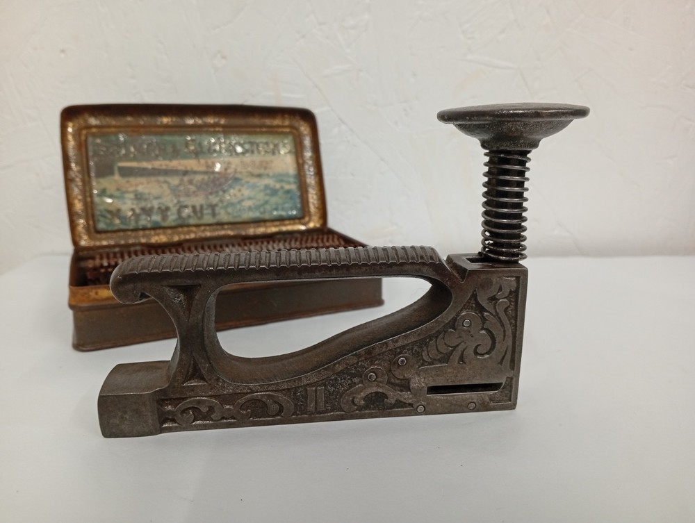 Vintage Machine Belt Stapler Staple Gun Tool Working