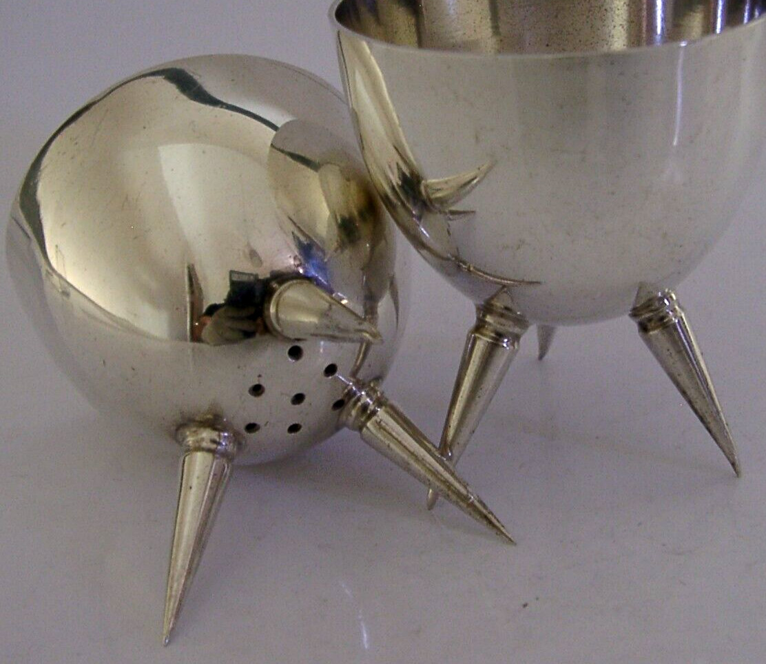 SUPERB MID CENTURY MODERN STERLING SILVER SALT PEPPER CRUET SET 1996/97 118g