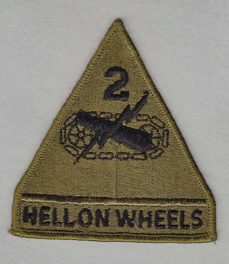 Army Patch: 2nd Armored Division w/tab (1 piece) - subdued, merrowed edge
