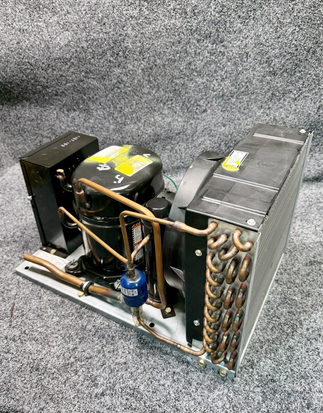 Tecumseh Celseon AKA9442ZNADJ Condensing Unit 1/2 HP, R-404A, 208-230V, 2G213-79