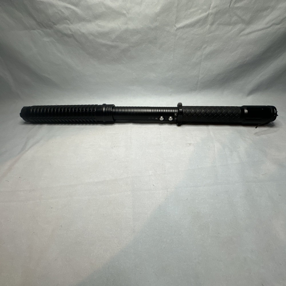 Mega Stun Flashlight Baton 19” 100M Volt Needs Charger
