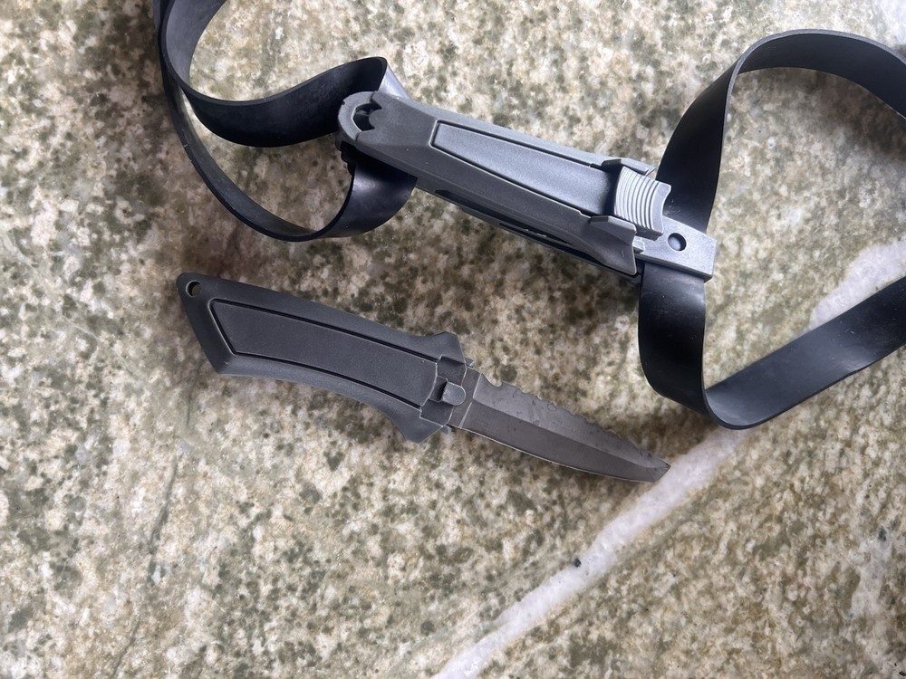Dive Knife