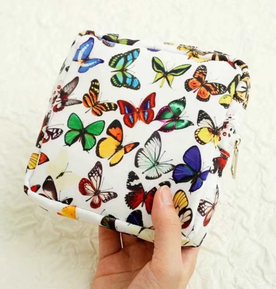 Zippered Pouch For Sanitary Napkins