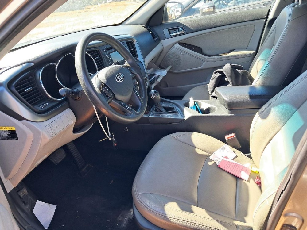 OPTIMAKIA 2013 Glove Box 4829276