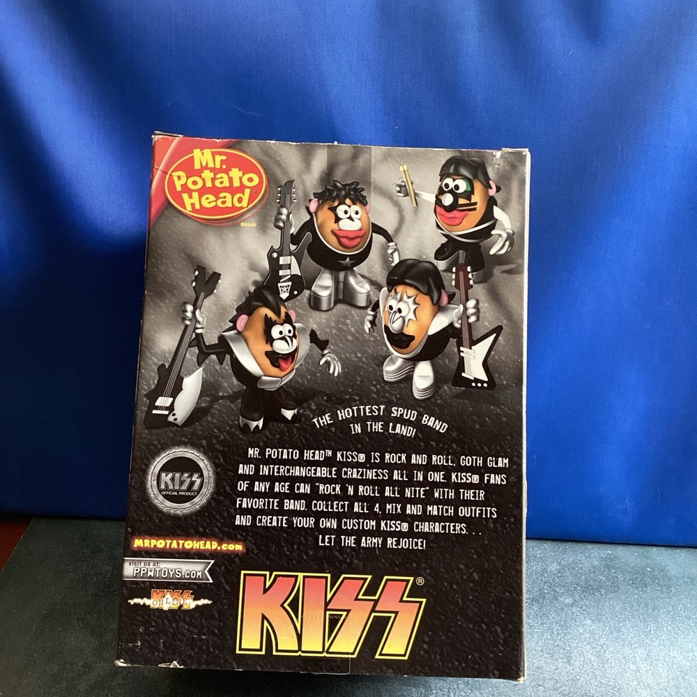 Hasbro Mr. Potato Head Kiss the Starchild New Open Box