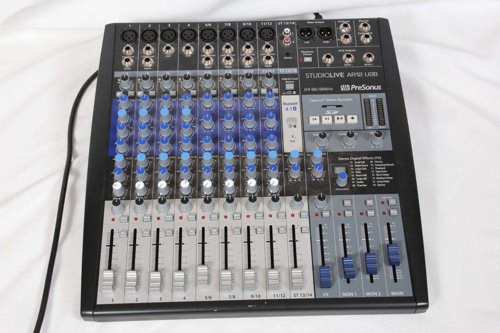 PreSonus StudioLive AR12 USB Mixer