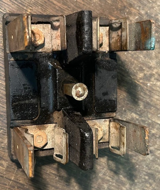 CUTLER HAMMER 60 AMP RANGE OLD HEAVY BAKELITE FUSE PANEL PULLOUT