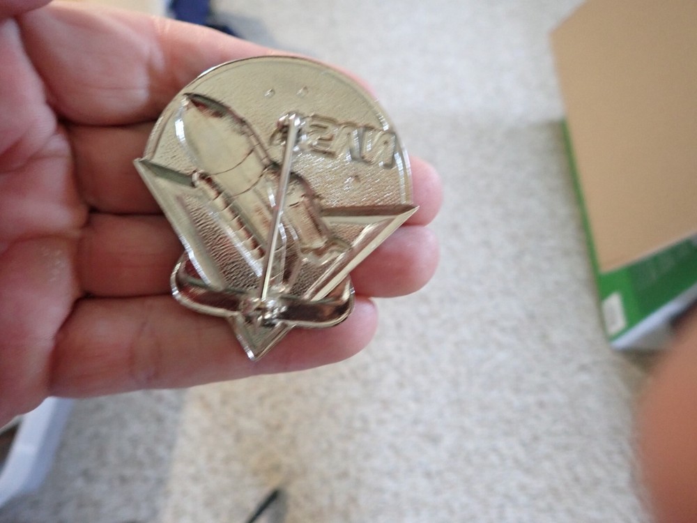 NASA Space Shuttle crew chief Badge