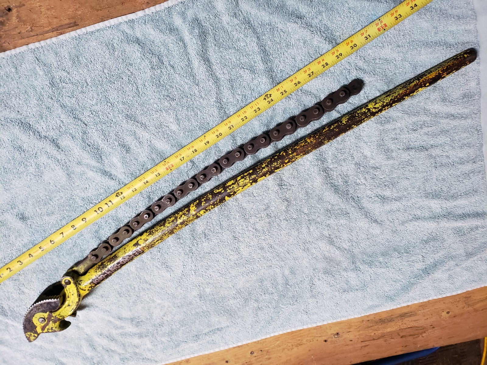Falcon No. 49 Chain Pipe Wrench 36" Heavy-Duty Industrial Tool – Used