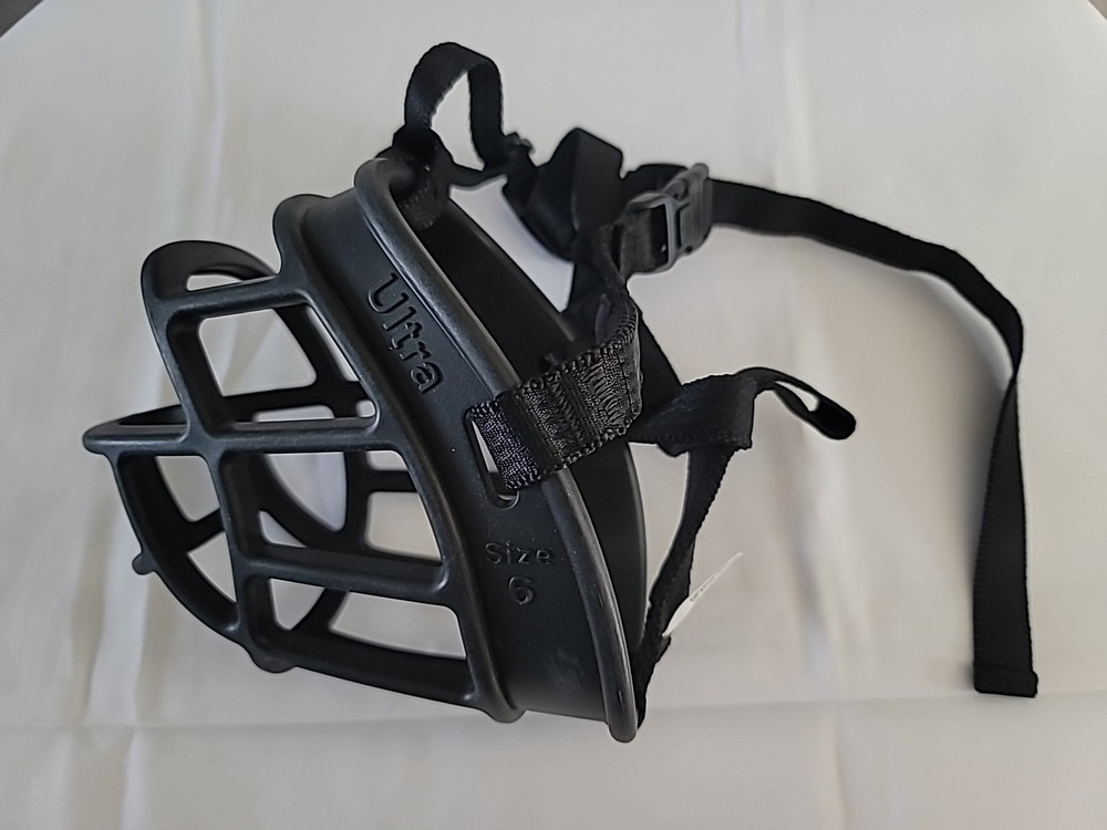 BASKERVILLE Heavy Duty Black Adjustable Dog Training Muzzle Size 6