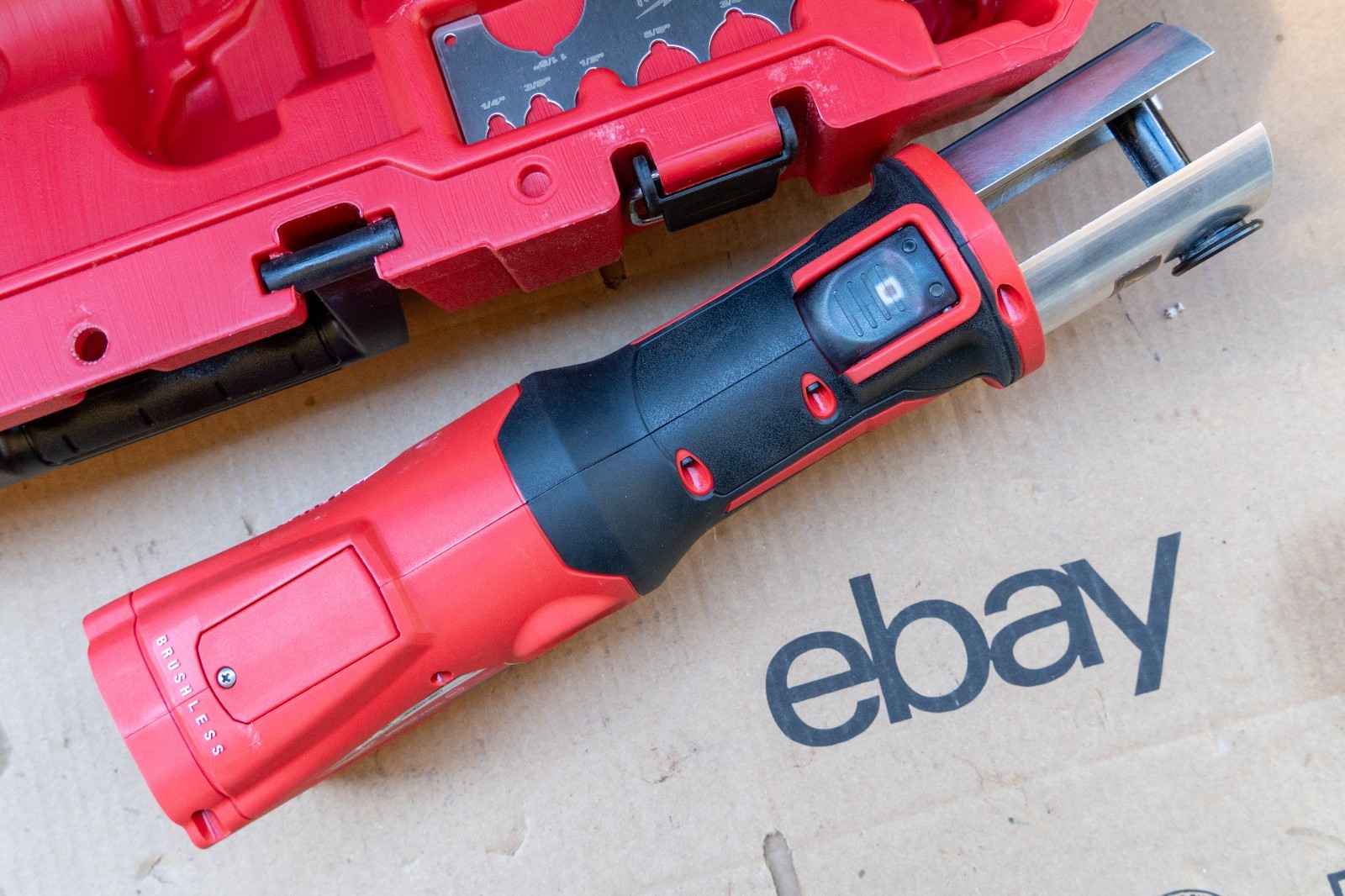 Milwaukee 2922-22M Press Tool Kit w/ One-Key with 1/4”-7/8” Streamline ACR Jaws