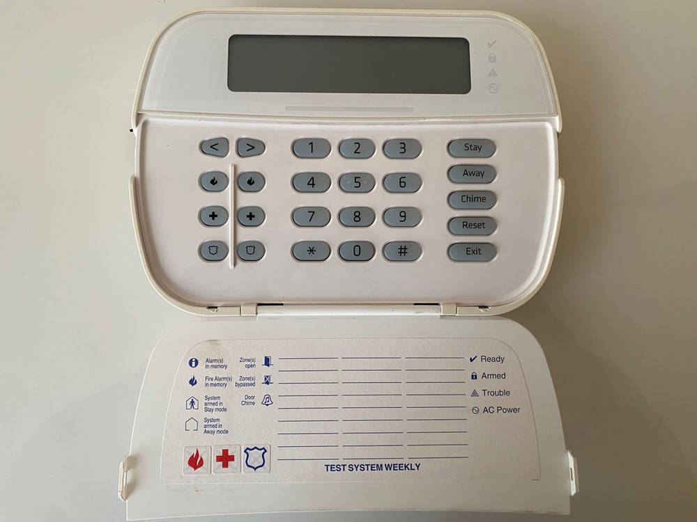 DSC HS2ICN V1.20LCD Hardwired Keypad