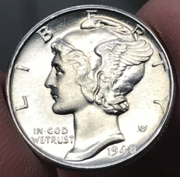 1940 10C Silver Mercury Dime Uncirculated