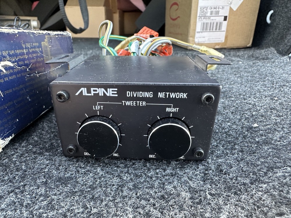 ALPINE Dividing Network 4005 & Original Box.