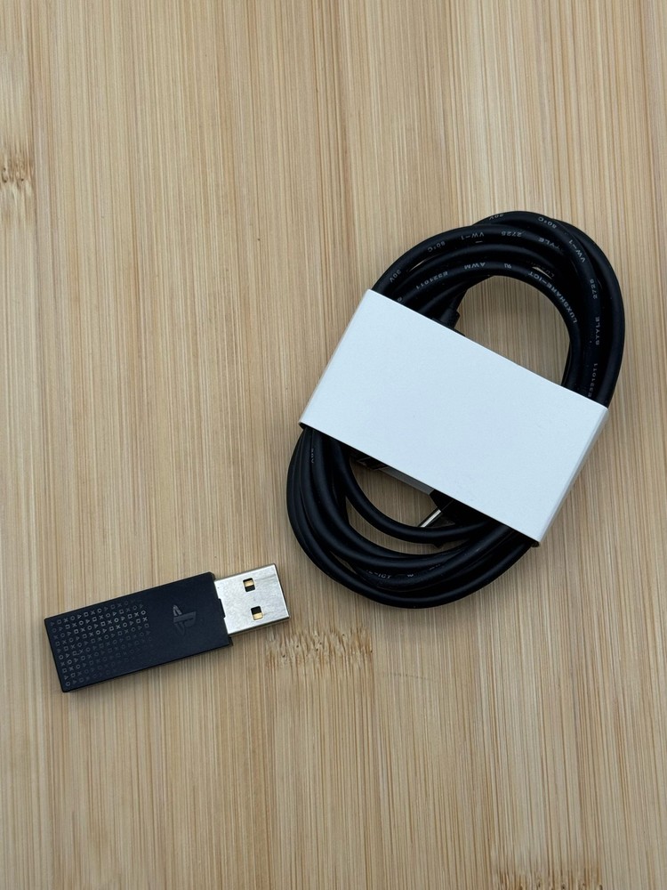 PlayStation Pulse Explore Wireless Earbuds Headset Bluetooth PS5 White