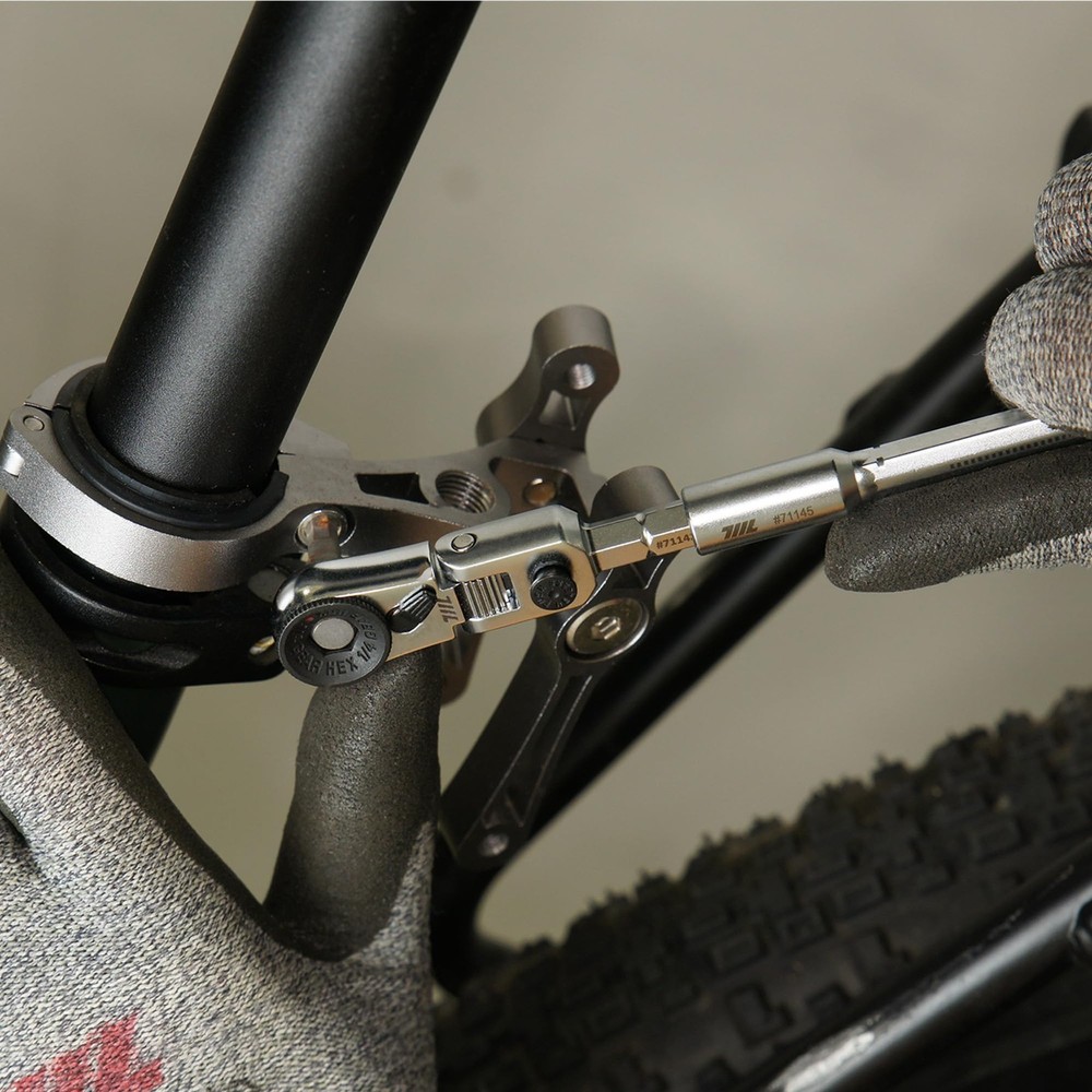 Mini 1/4" Ratchet Wrench with Socket Extension for EDC