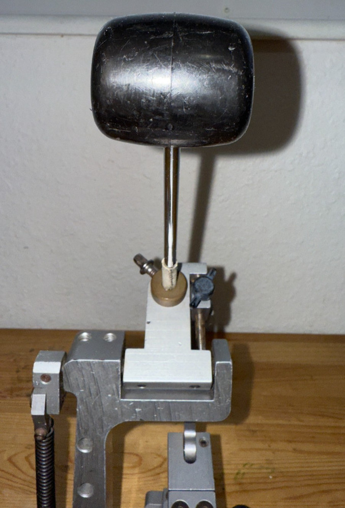 Axis Single Bass Drum Pedal