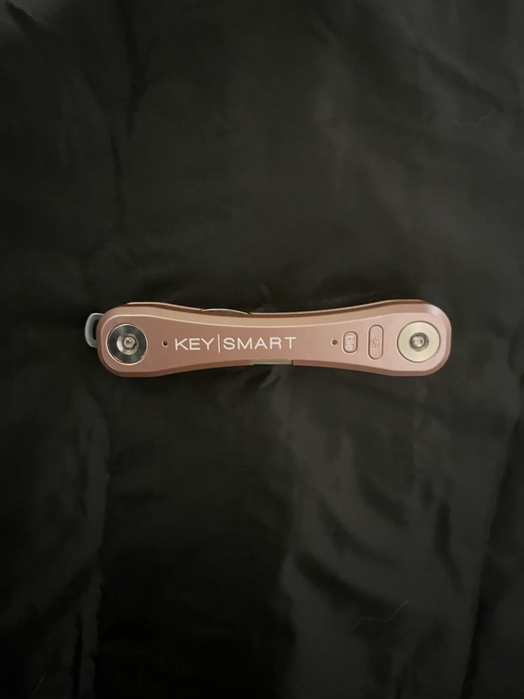 Key Smart Pro Edition with Tile Smart Location - Pink - Opened