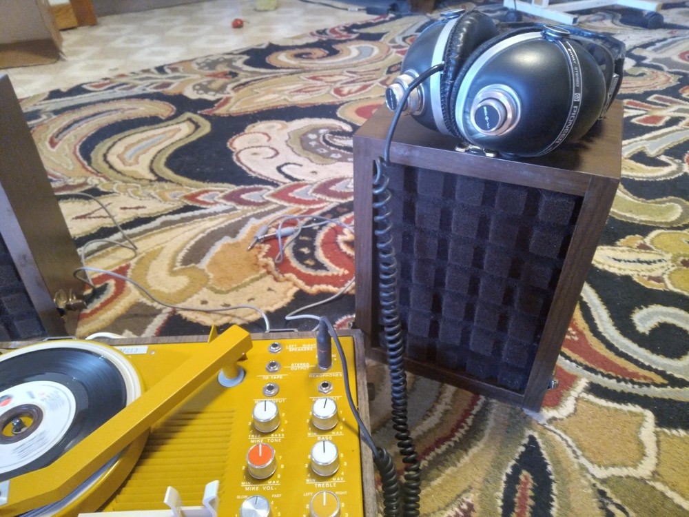 Newcomb EDT-S 50 MV Record Player