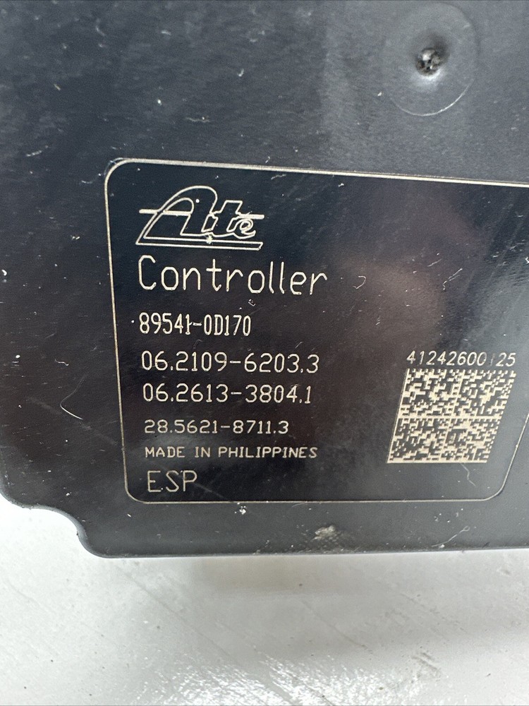 # TOYOTA YARIS 2012 ABS PUMP AND CONTROL MODULE 895410D170