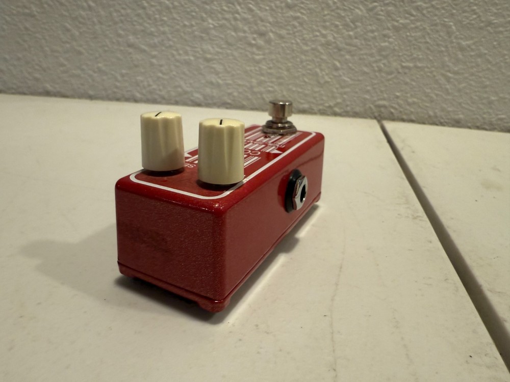 Malekko Omicron Comp Compressor Mini Compact Guitar Effect Pedal
