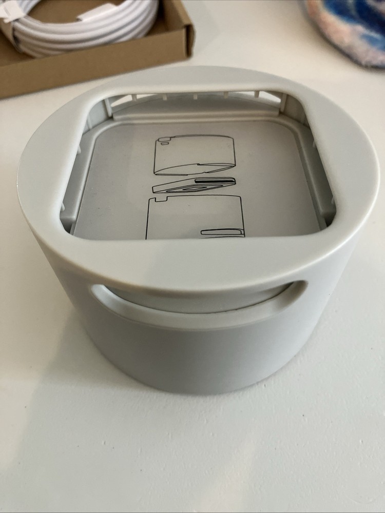 BOSSTAB White Countertop Pedestal Case 2nd Gen Dock for Square Reader