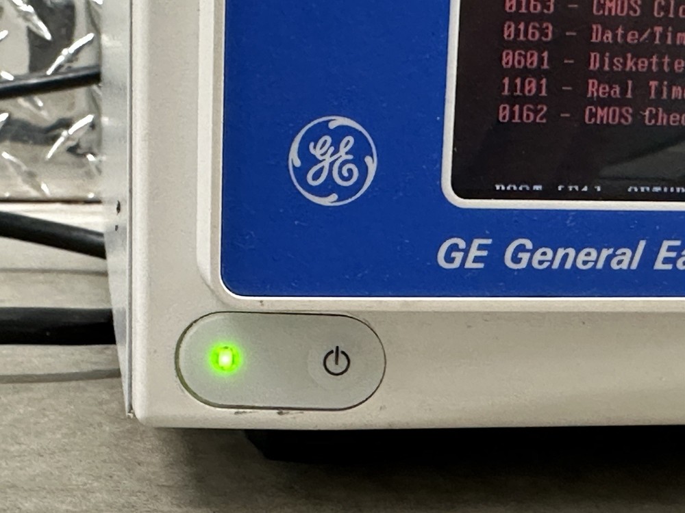 General Eastern OPA10XA1X000000 Optica Hygrometer Dew Point Analyzer