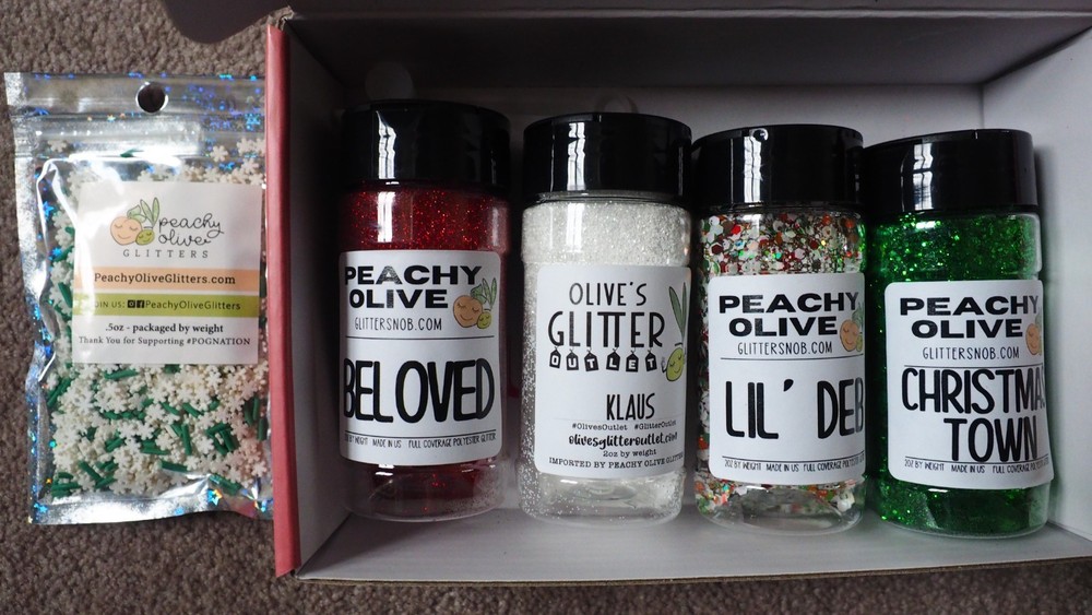 Peachy Olive Glitters Pallete