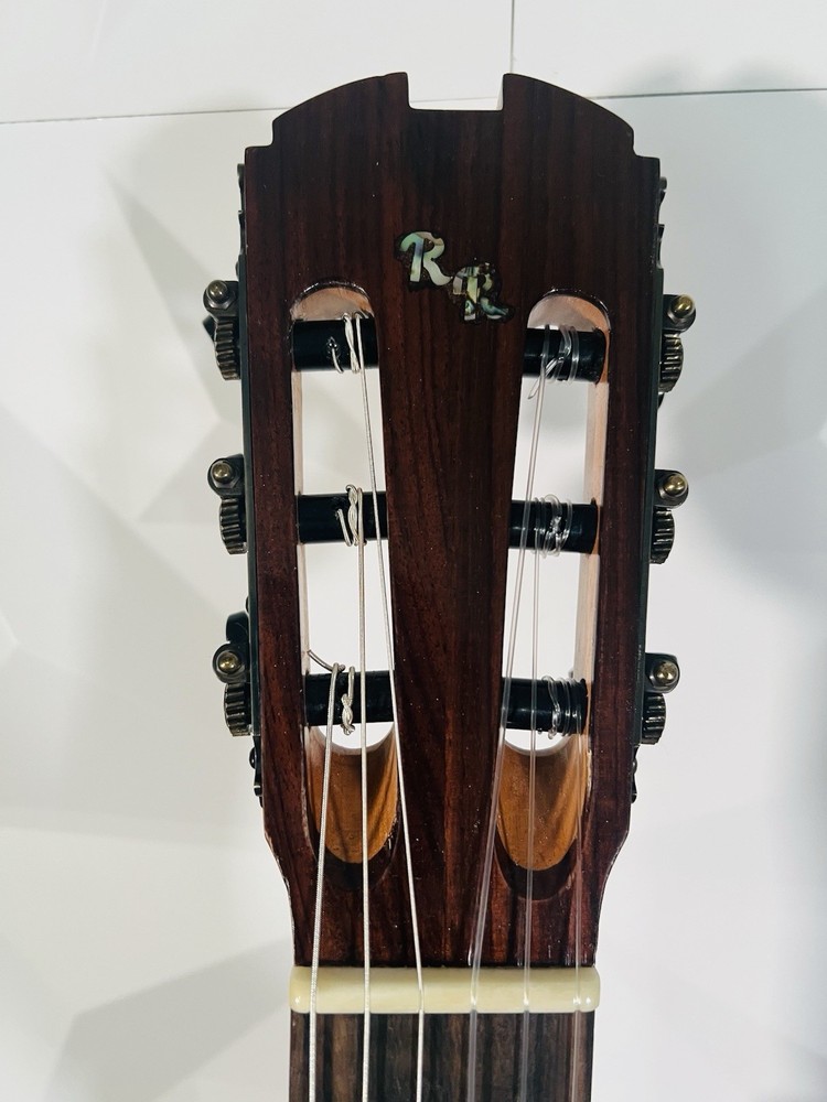 R Rodriguez Romantic Classical guitar