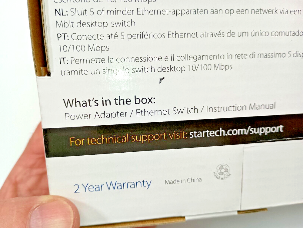 NEW StarTech.com DS51072 Unmanaged 5-Port Fast Ethernet Switch, unopened package