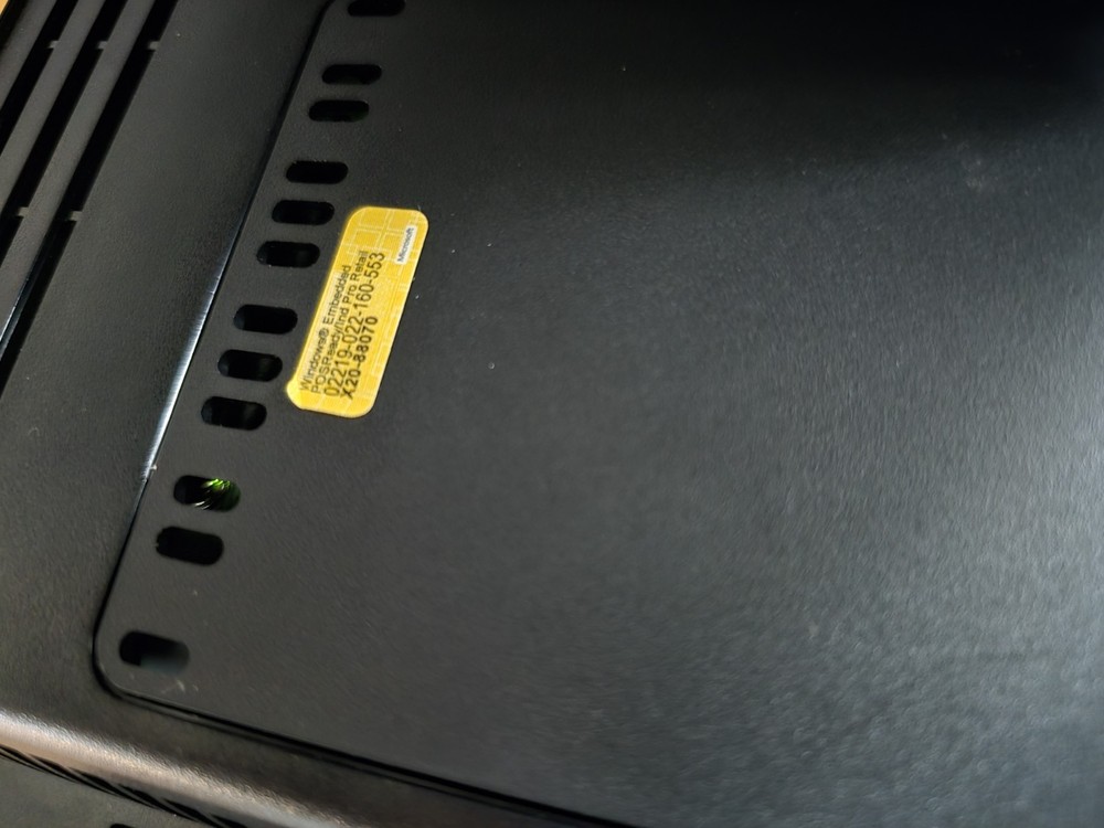 Touch Dynamic Pulse J1900 POS Windows 7 W/ Touchscreen And Card Reader