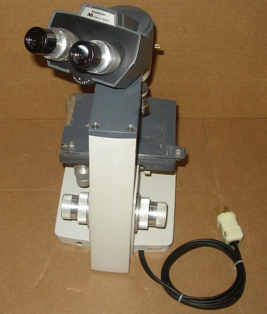 American Optical AO MicroStar One-Ten Microscope + Objectives Condenser *Clean*