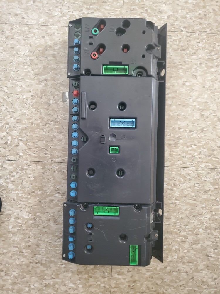 volvo vnl instruments panel cluster