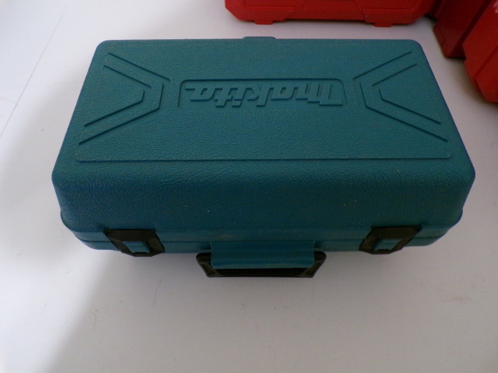 Makita Power Planer Model N1900B