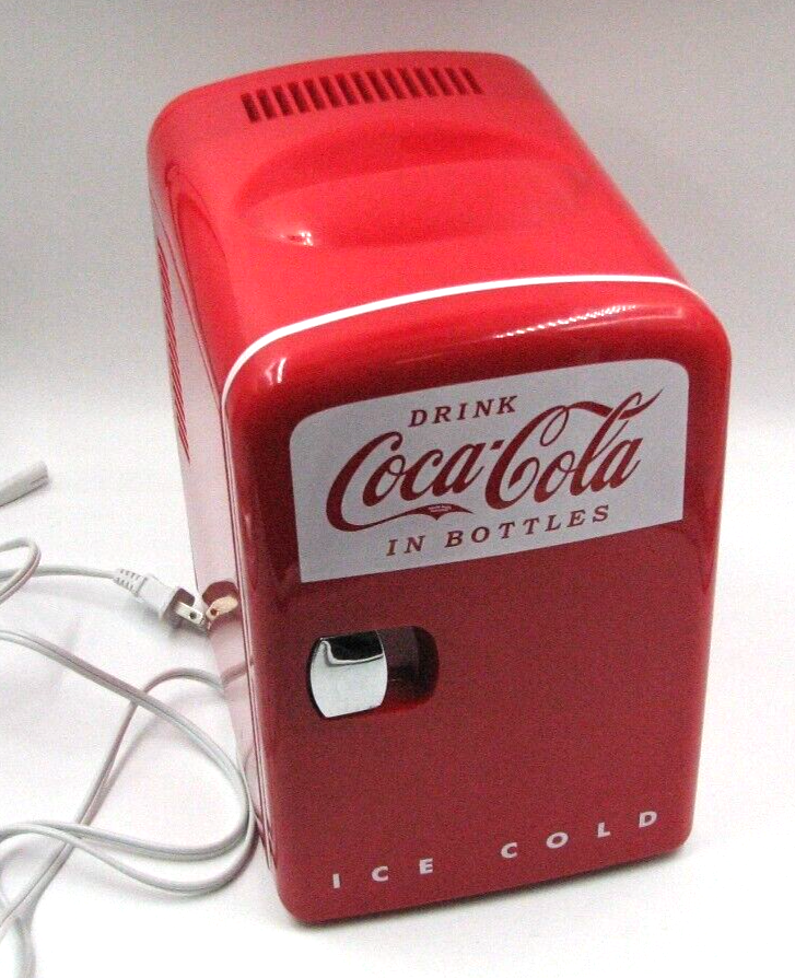 Coca-Cola Koolatron Retro Mini Fridge, KWC-4