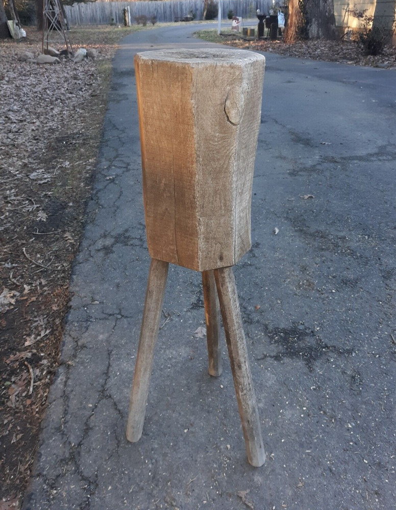 Antique Primitive Chopping Block for Poultry ?