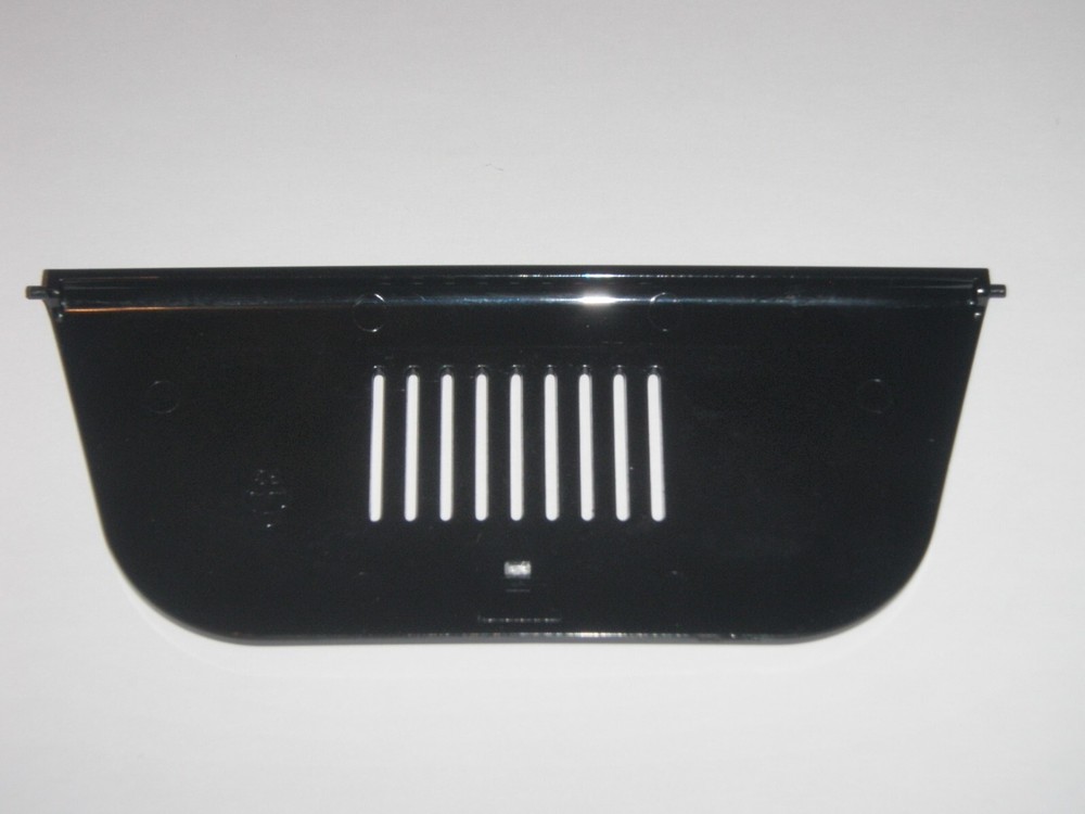 Nut Door for Lid on Breadman Bread Maker Model TR2500BC (3-Rivet Pan Version)