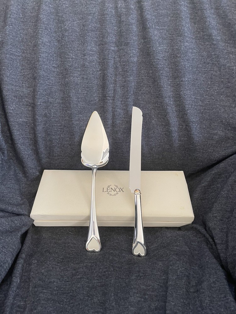 Vintage Lenox Wedding Promises 2 pc. Dessert Set