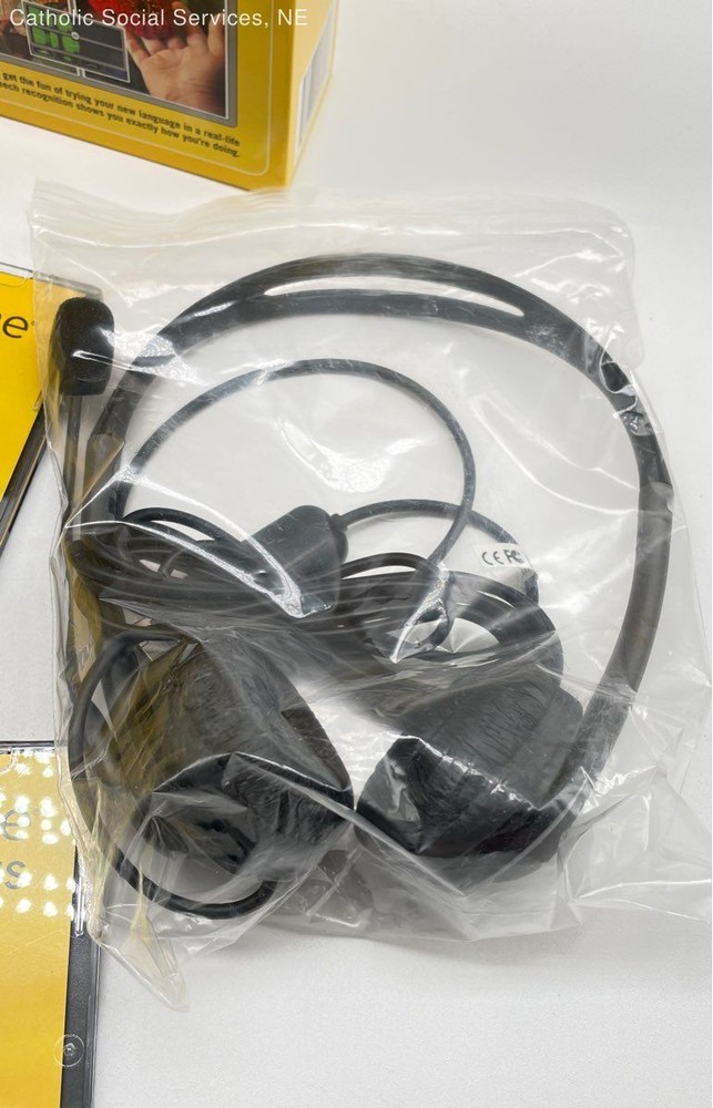 RosettaStone Francias Level 1 & 2 DIsk Set. Complete