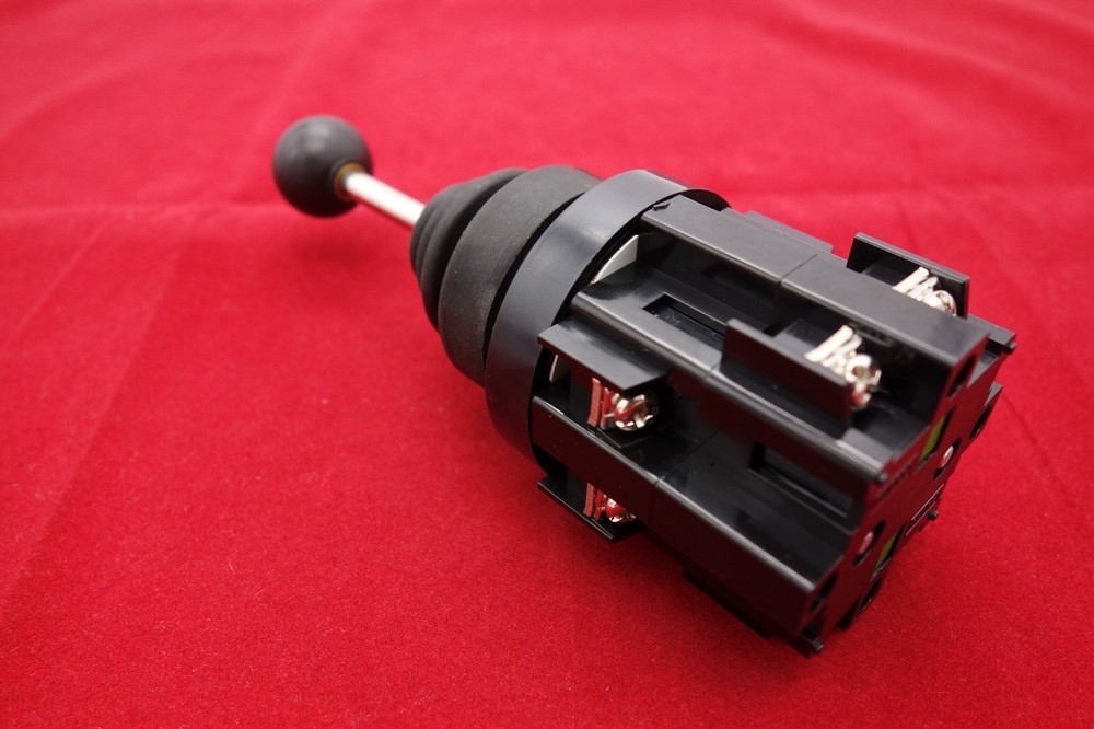 1PC 4 Direction Maintained Monoleaver Switch Joystick controllers Cutout 30mm