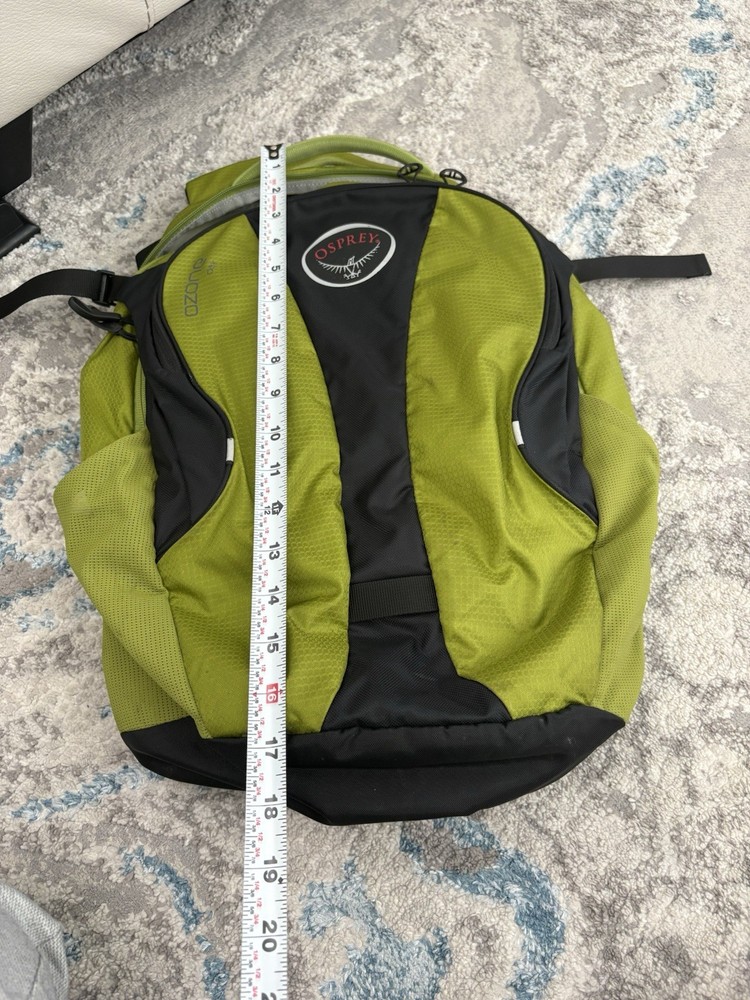 Osprey Ozone Day Pack Backpack Olive Lime Green Hiking Shuttle Padded Strap EUC