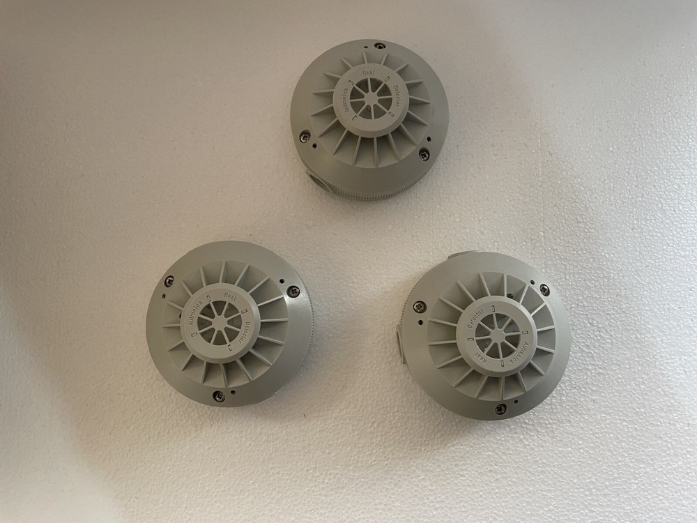 AUTRONICA BD-200M HEAT DETECTOR