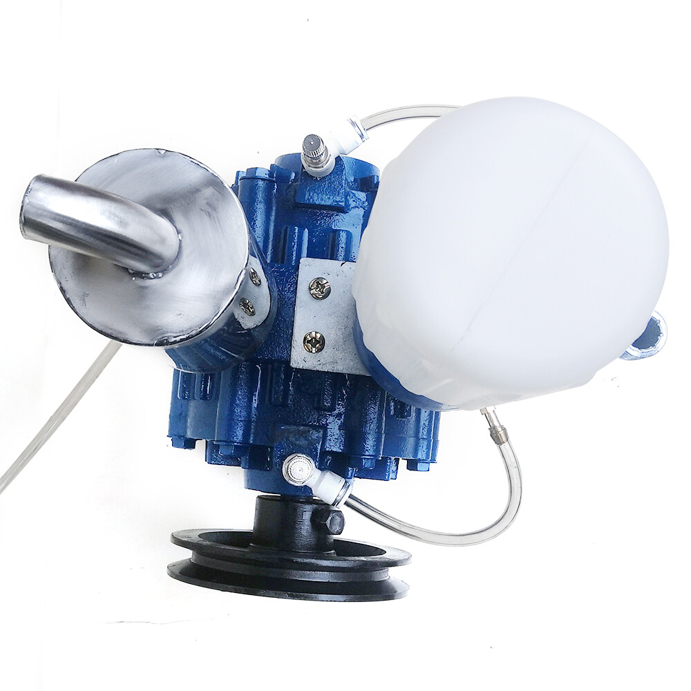 Vacuum Pump Cow Milking Machine For Cow Goat Milker Bucket Tank Barrel 250 L/min