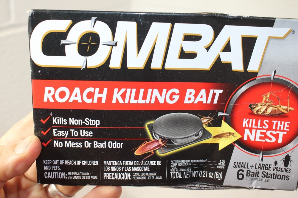 (3) Combat Roach Killing Bait Stations, 6 per box, 18 total! Sealed boxes new