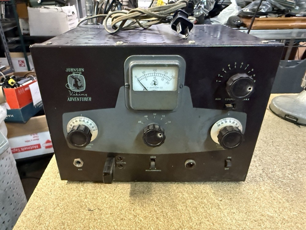 JOHNSON VIKING ADVENTURER HAM RADIO TRANSMITTER ASIS PARTS